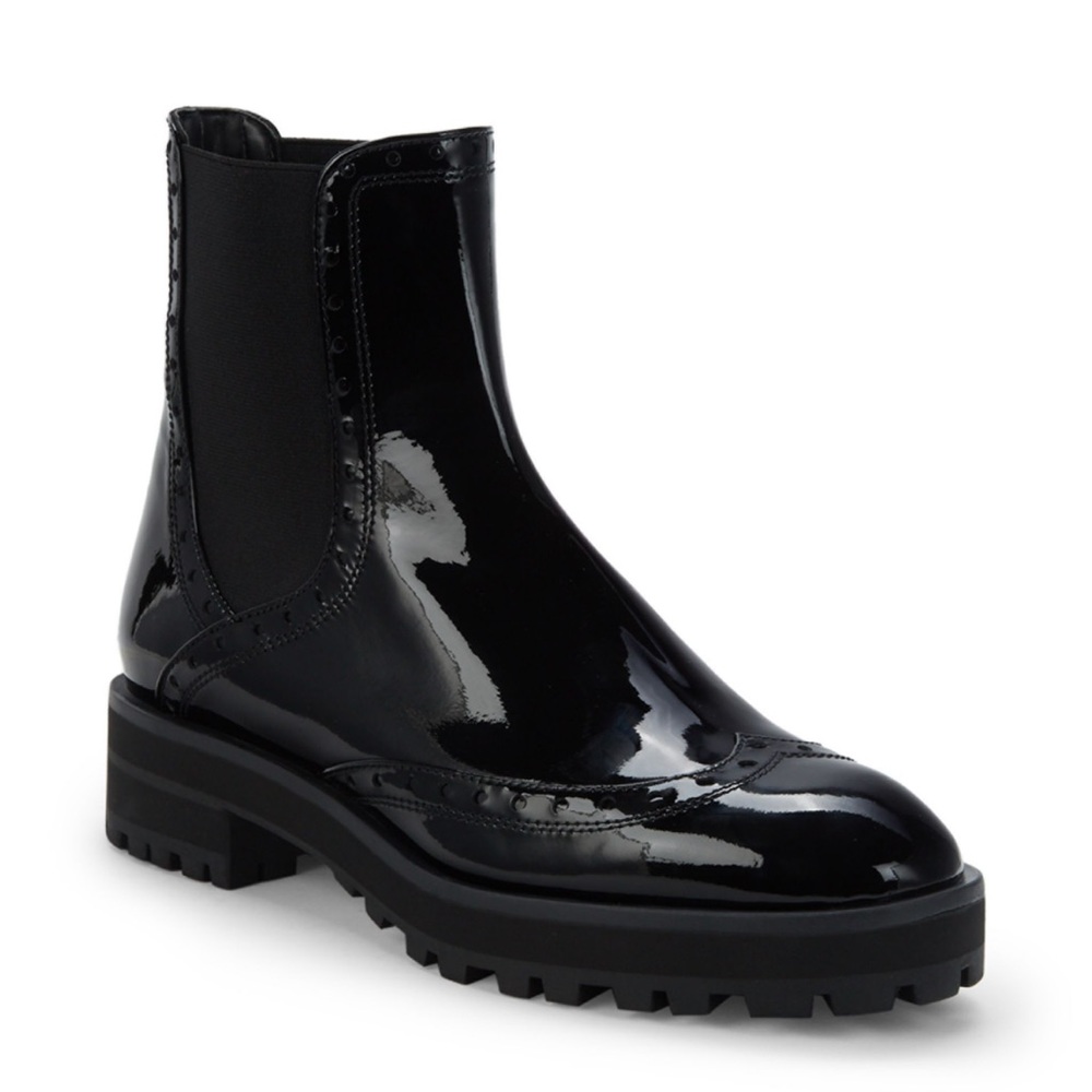 Stuart Weitzman Brogue Chelsea Booties Sz 7